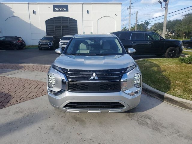 2025 Mitsubishi Outlander Plug-In Hybrid SEL