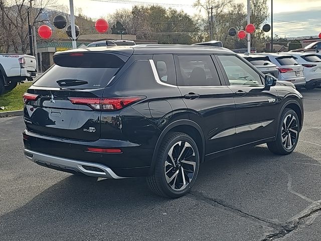 2025 Mitsubishi Outlander Plug-In Hybrid SEL