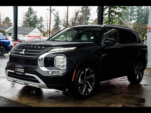 2025 Mitsubishi Outlander Plug-In Hybrid SEL