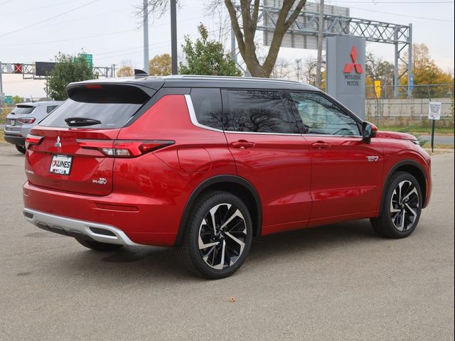 2025 Mitsubishi Outlander Plug-In Hybrid SEL