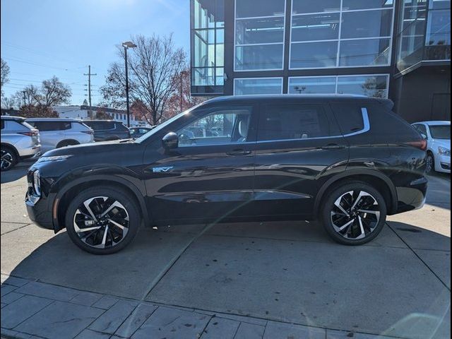 2025 Mitsubishi Outlander Plug-In Hybrid SEL