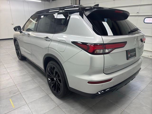 2025 Mitsubishi Outlander Plug-In Hybrid SEL Black Edition