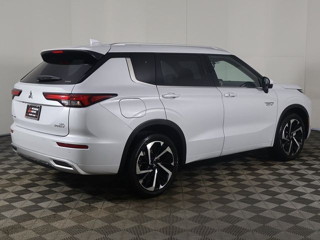 2025 Mitsubishi Outlander Plug-In Hybrid SEL