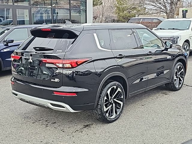 2025 Mitsubishi Outlander Plug-In Hybrid SEL