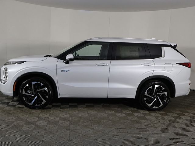 2025 Mitsubishi Outlander Plug-In Hybrid SEL