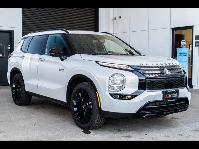 2025 Mitsubishi Outlander Plug-In Hybrid SEL Black Edition