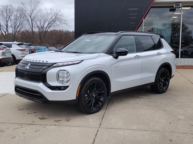 2025 Mitsubishi Outlander Plug-In Hybrid SEL Black Edition