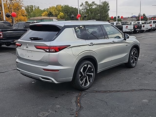 2025 Mitsubishi Outlander Plug-In Hybrid SEL