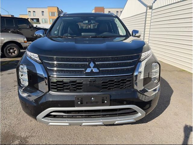 2025 Mitsubishi Outlander Plug-In Hybrid SEL