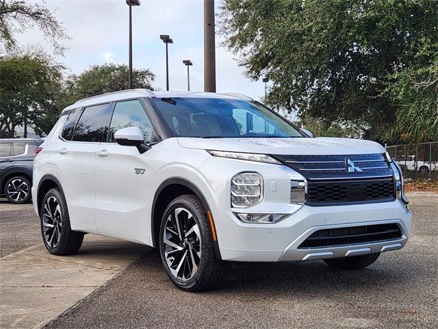 2025 Mitsubishi Outlander Plug-In Hybrid SEL