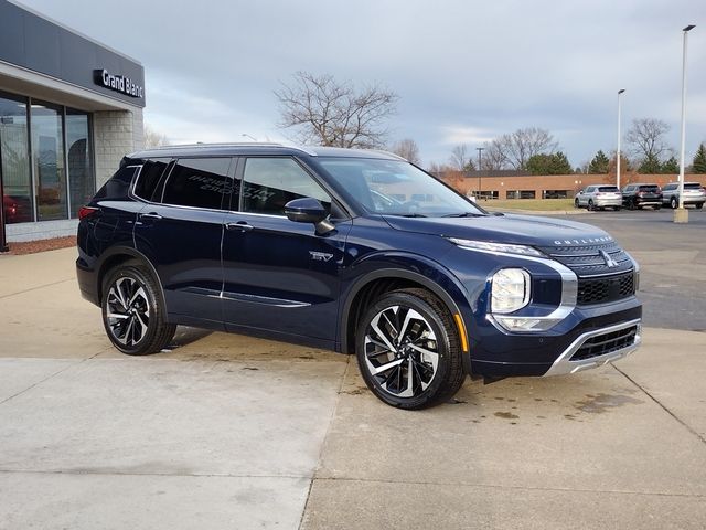 2025 Mitsubishi Outlander Plug-In Hybrid SEL