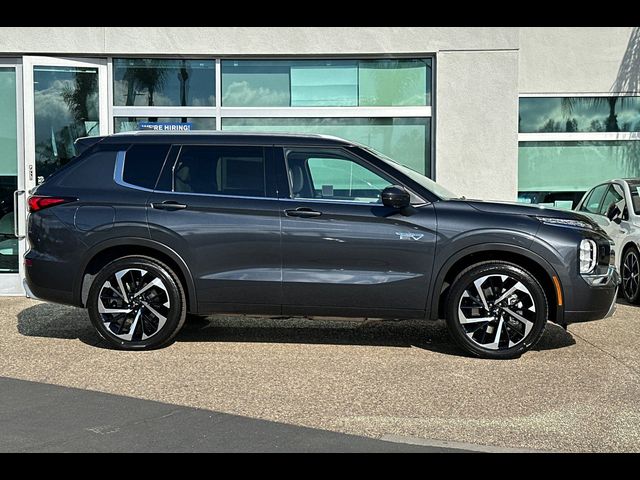 2025 Mitsubishi Outlander Plug-In Hybrid SEL