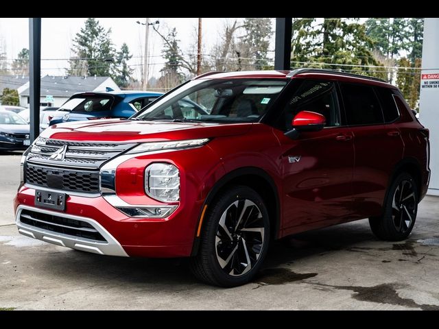 2025 Mitsubishi Outlander Plug-In Hybrid SEL