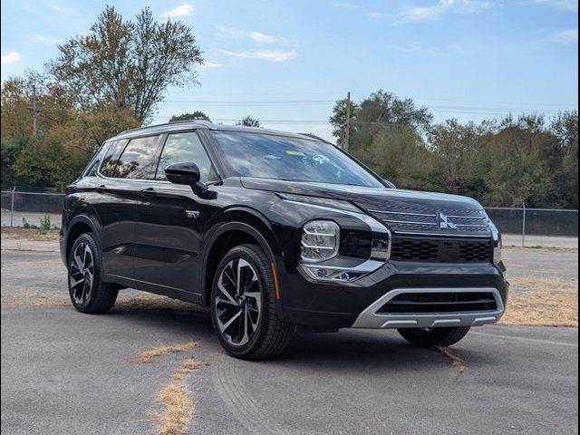 2025 Mitsubishi Outlander Plug-In Hybrid SEL