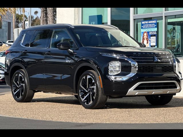 2025 Mitsubishi Outlander Plug-In Hybrid SEL