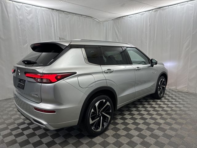 2025 Mitsubishi Outlander Plug-In Hybrid SEL