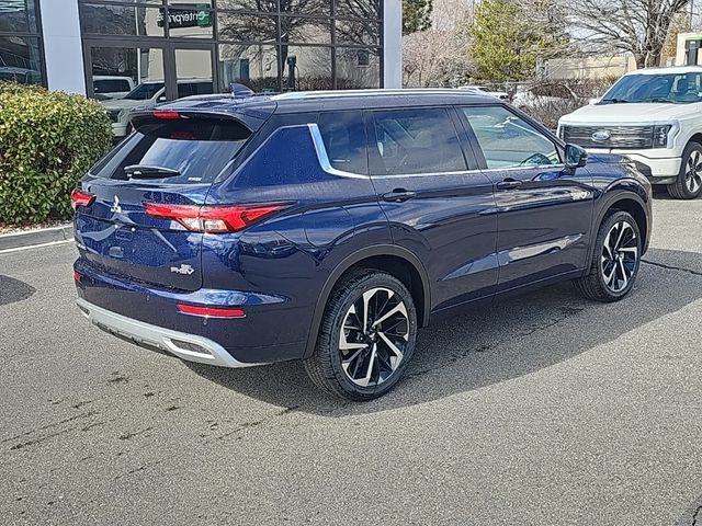 2025 Mitsubishi Outlander Plug-In Hybrid SEL