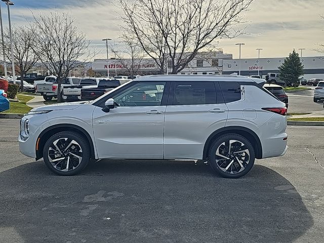 2025 Mitsubishi Outlander Plug-In Hybrid SEL