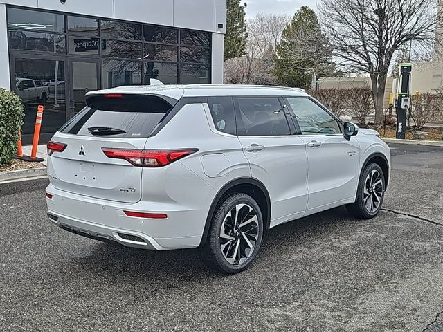 2025 Mitsubishi Outlander Plug-In Hybrid SEL