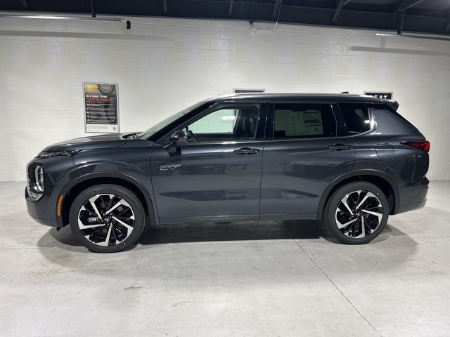 2025 Mitsubishi Outlander Plug-In Hybrid SEL