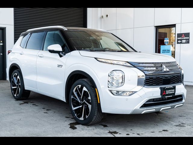 2025 Mitsubishi Outlander Plug-In Hybrid SEL