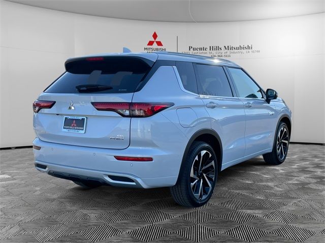 2025 Mitsubishi Outlander Plug-In Hybrid SEL