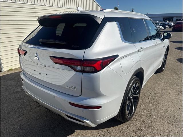 2025 Mitsubishi Outlander Plug-In Hybrid SEL