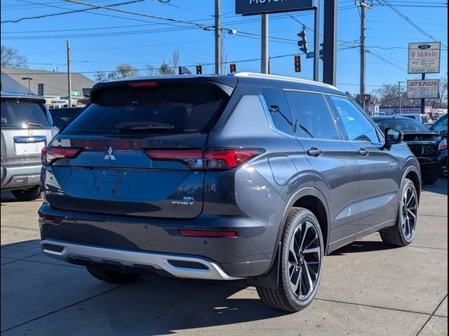 2025 Mitsubishi Outlander Plug-In Hybrid SEL