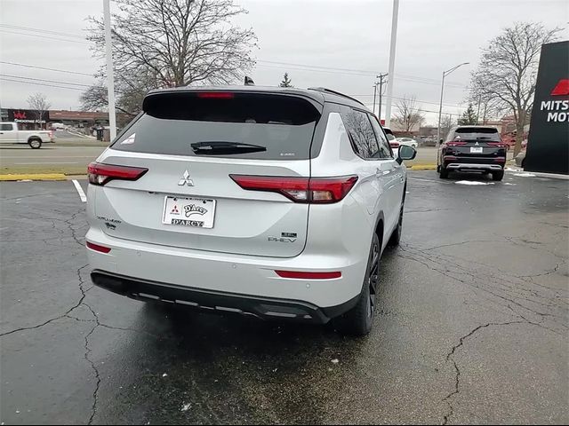 2025 Mitsubishi Outlander Plug-In Hybrid SEL Black Edition