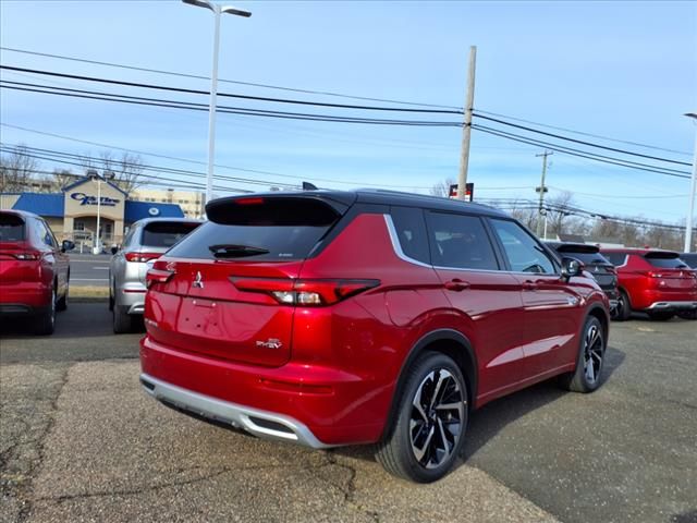 2025 Mitsubishi Outlander Plug-In Hybrid SEL