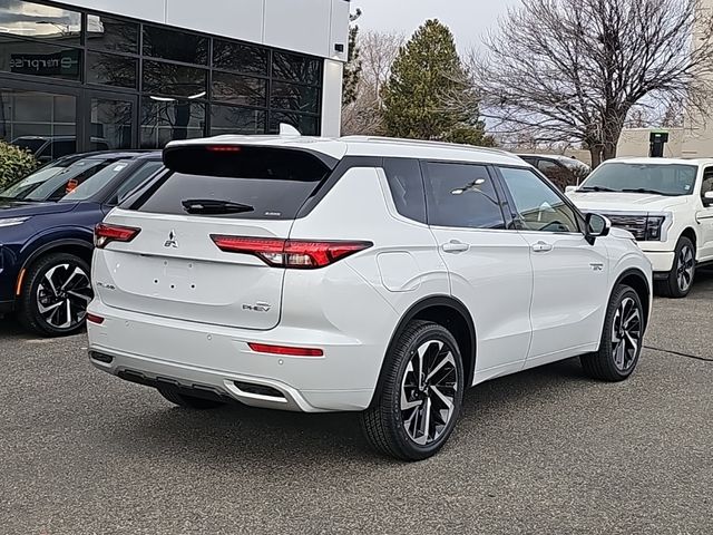 2025 Mitsubishi Outlander Plug-In Hybrid SEL