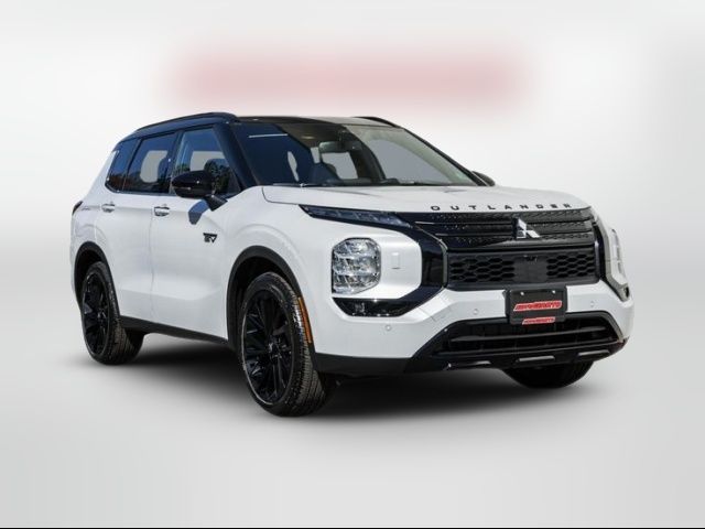 2025 Mitsubishi Outlander Plug-In Hybrid SEL Black Edition