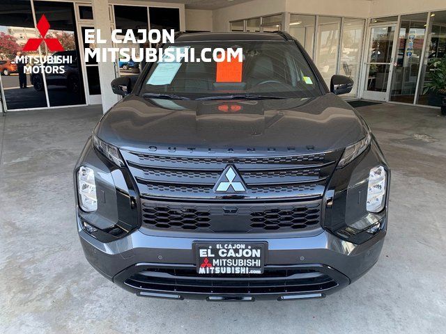 2025 Mitsubishi Outlander Plug-In Hybrid SEL Black Edition