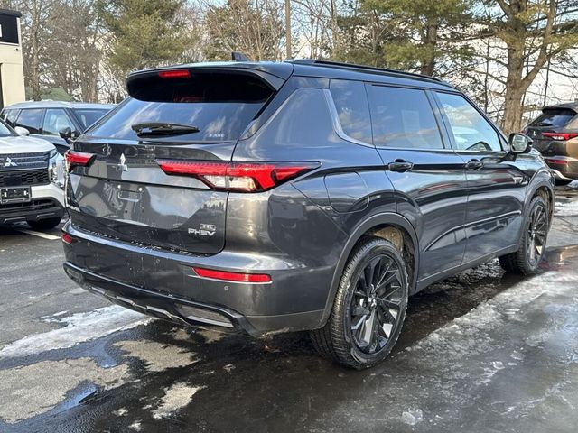 2025 Mitsubishi Outlander Plug-In Hybrid SEL Black Edition