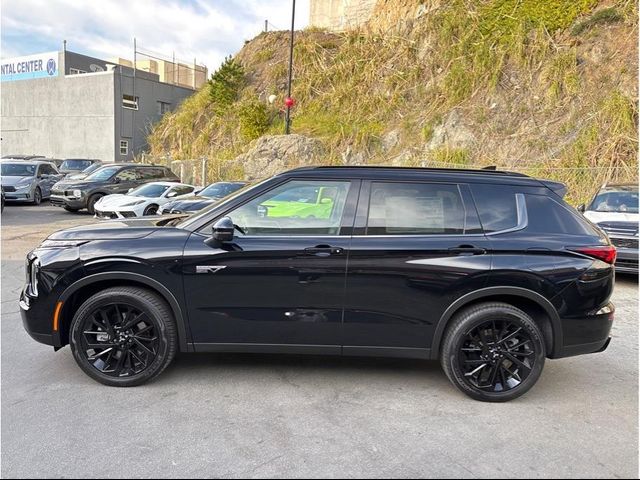 2025 Mitsubishi Outlander Plug-In Hybrid SEL Black Edition