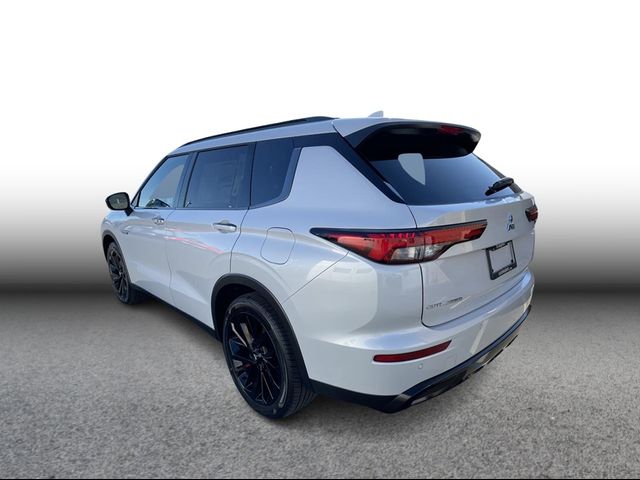 2025 Mitsubishi Outlander Plug-In Hybrid 