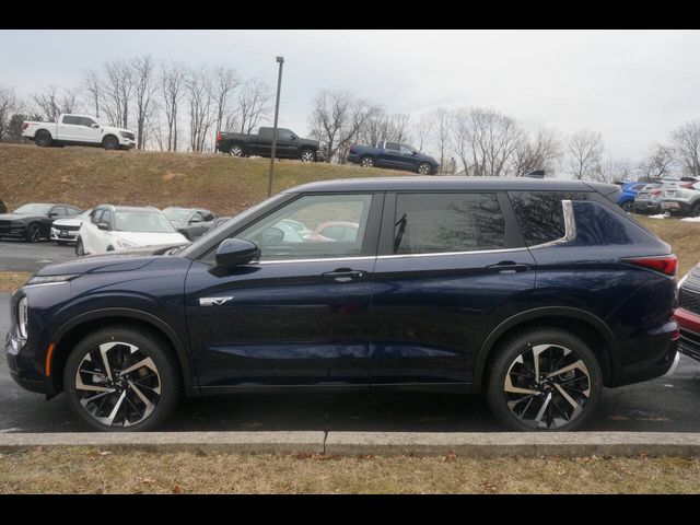 2025 Mitsubishi Outlander Plug-In Hybrid SE