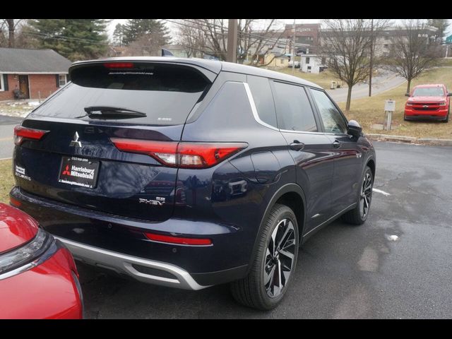 2025 Mitsubishi Outlander Plug-In Hybrid SE