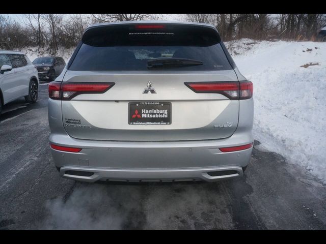 2025 Mitsubishi Outlander Plug-In Hybrid SE