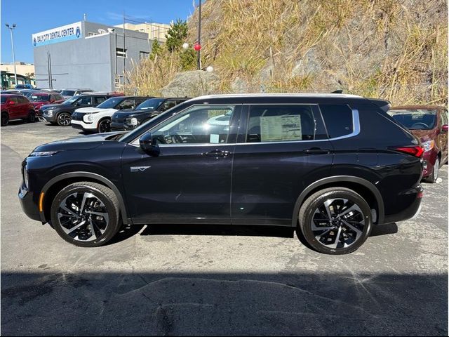 2025 Mitsubishi Outlander Plug-In Hybrid SEL