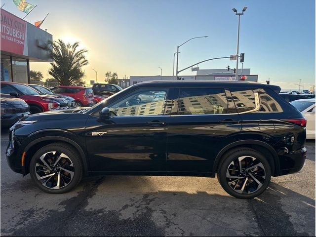 2025 Mitsubishi Outlander Plug-In Hybrid SEL