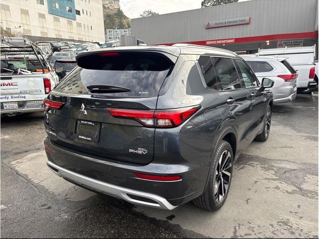 2025 Mitsubishi Outlander Plug-In Hybrid SEL