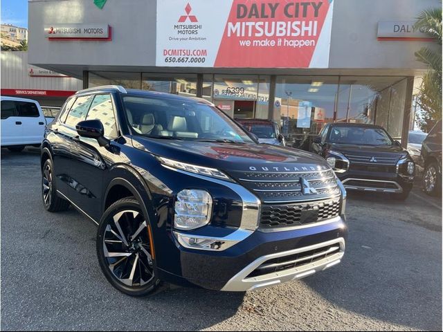 2025 Mitsubishi Outlander Plug-In Hybrid SEL