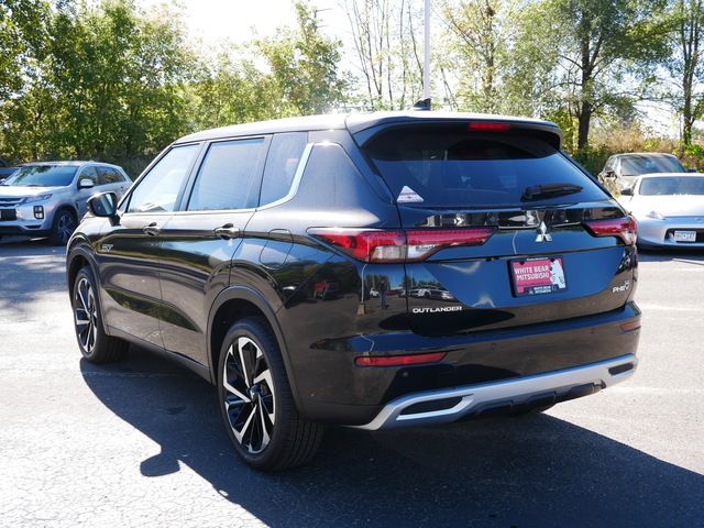 2025 Mitsubishi Outlander Plug-In Hybrid SE