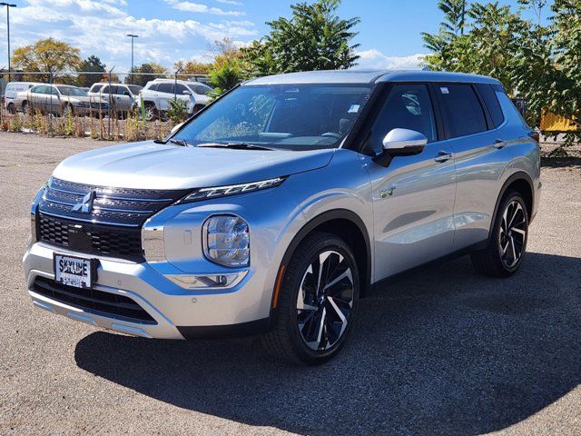 2025 Mitsubishi Outlander Plug-In Hybrid SE