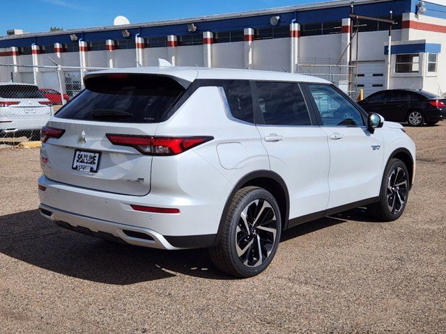 2025 Mitsubishi Outlander Plug-In Hybrid SE