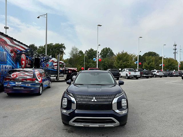 2025 Mitsubishi Outlander Plug-In Hybrid SE