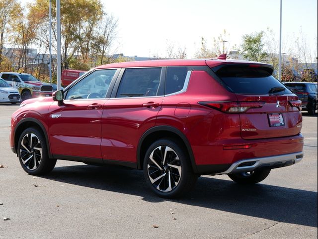 2025 Mitsubishi Outlander Plug-In Hybrid SE