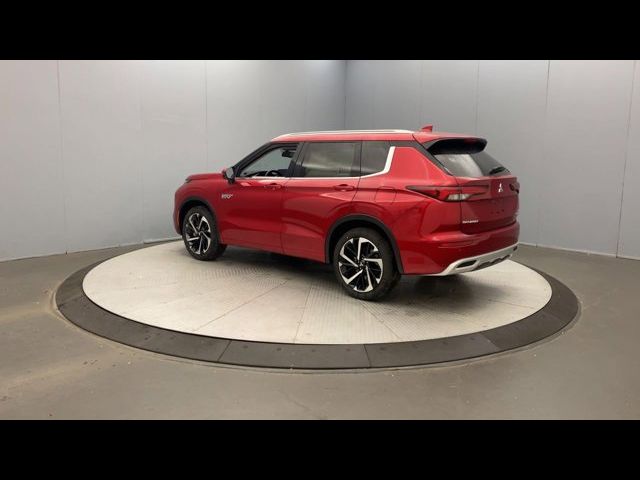 2025 Mitsubishi Outlander Plug-In Hybrid SEL