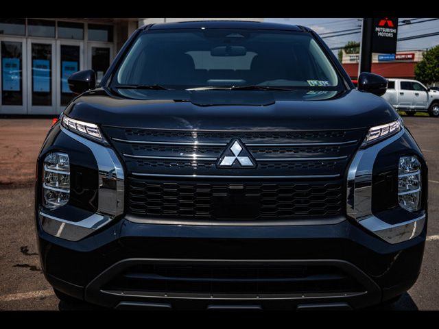 2025 Mitsubishi Outlander Plug-In Hybrid ES
